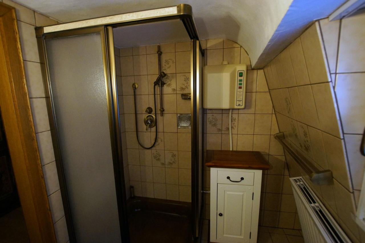 Altes Faehrhaus An Der Mosel Anno1633 Apartment Traben-Trarbach Exterior foto